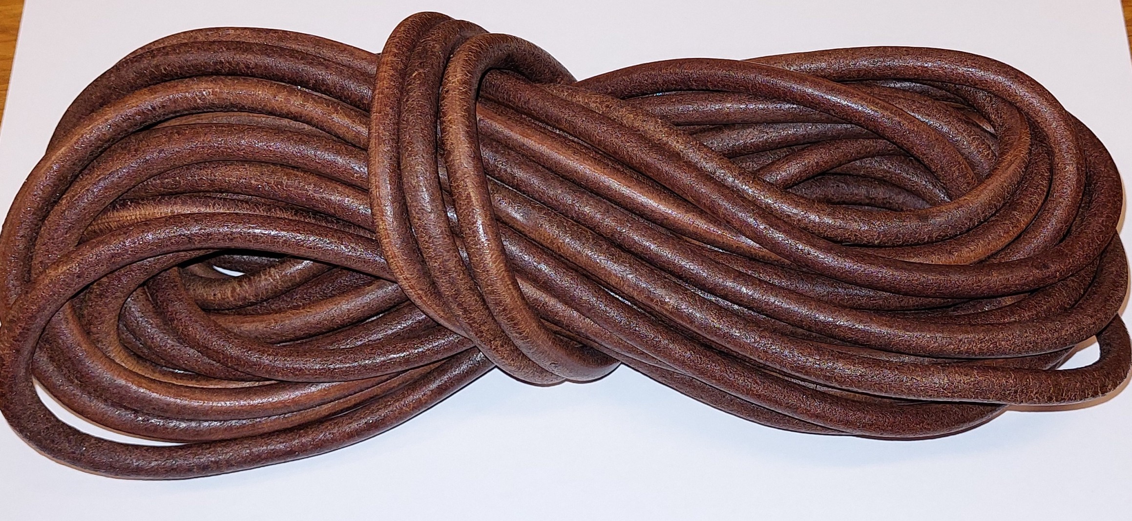 Kulatá kůže ø 7 mm, kulatý kožený řemen, kožená šňůra, řemínek